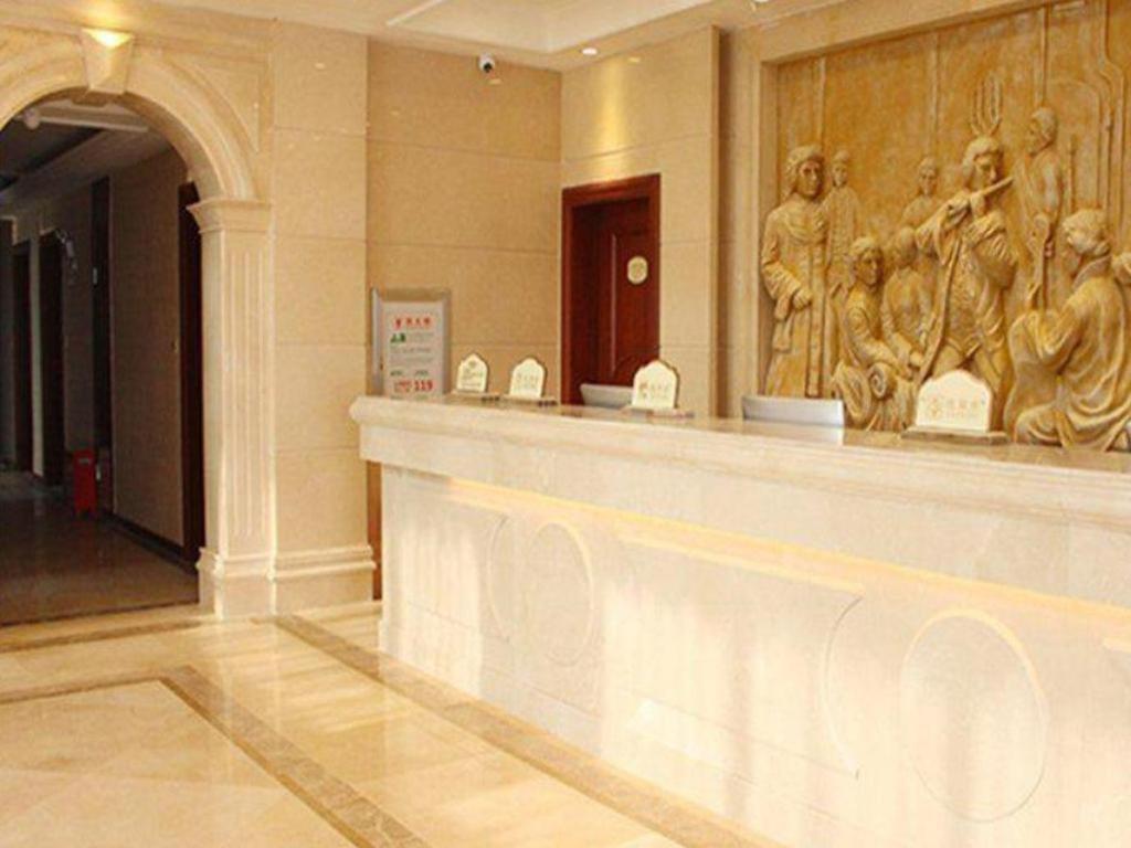 Yichang Vienna Hotel Wanda Branch Eksteriør billede