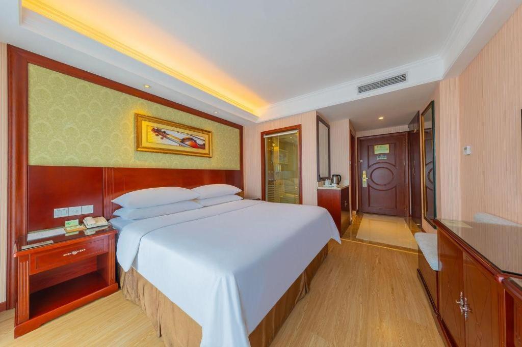 Yichang Vienna Hotel Wanda Branch Eksteriør billede