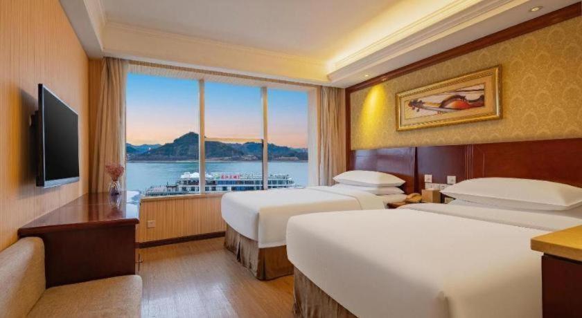 Yichang Vienna Hotel Wanda Branch Eksteriør billede